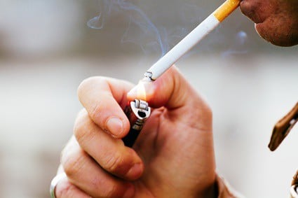 les perroquets peuvent-ils devenir accros à la nicotine ?